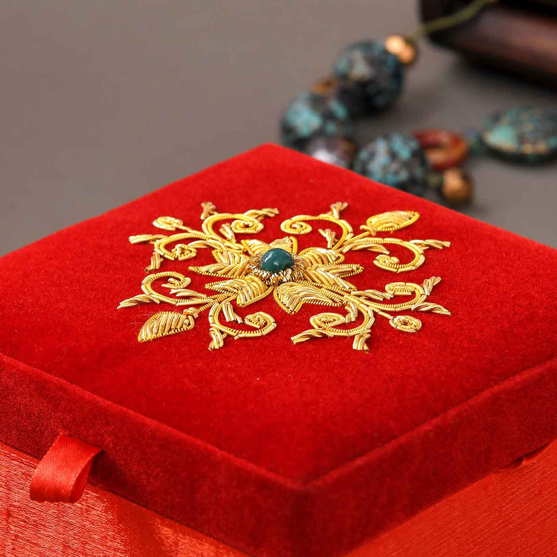 Delicate Design Zari Jewellery Box