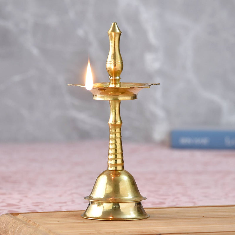 Traditional Aarti Diya with Glorious Look (6.5*2.5 Inches)