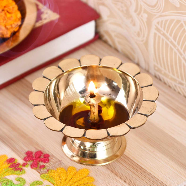 Floral Brass Diya (2 Inches)