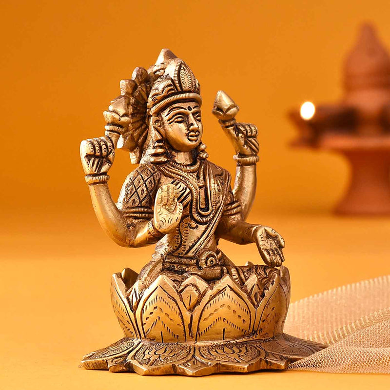 Lotus Seated (Kamal Aasan) Goddess Lakshmi (Height 5 Inch)